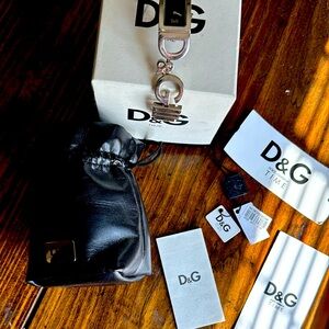 Dolce & Gabbana watch🕛